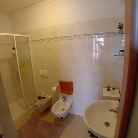 Le Perle Di Alessia 3* Специя